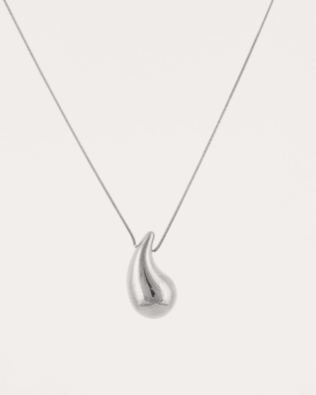 Collar Acero Gota Grande Plateado