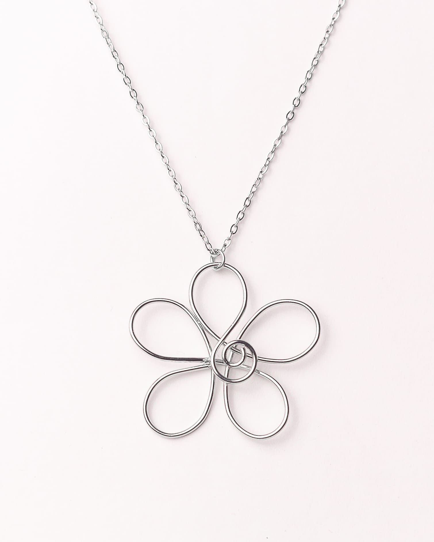 Collar Acero Flor 3D