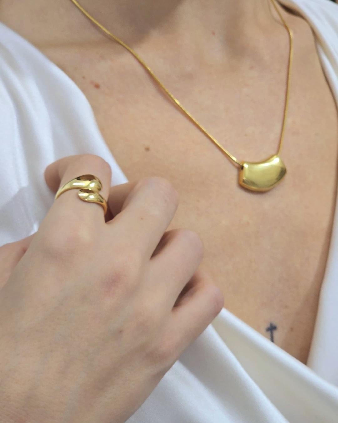 Anillo Acero Gota Plana